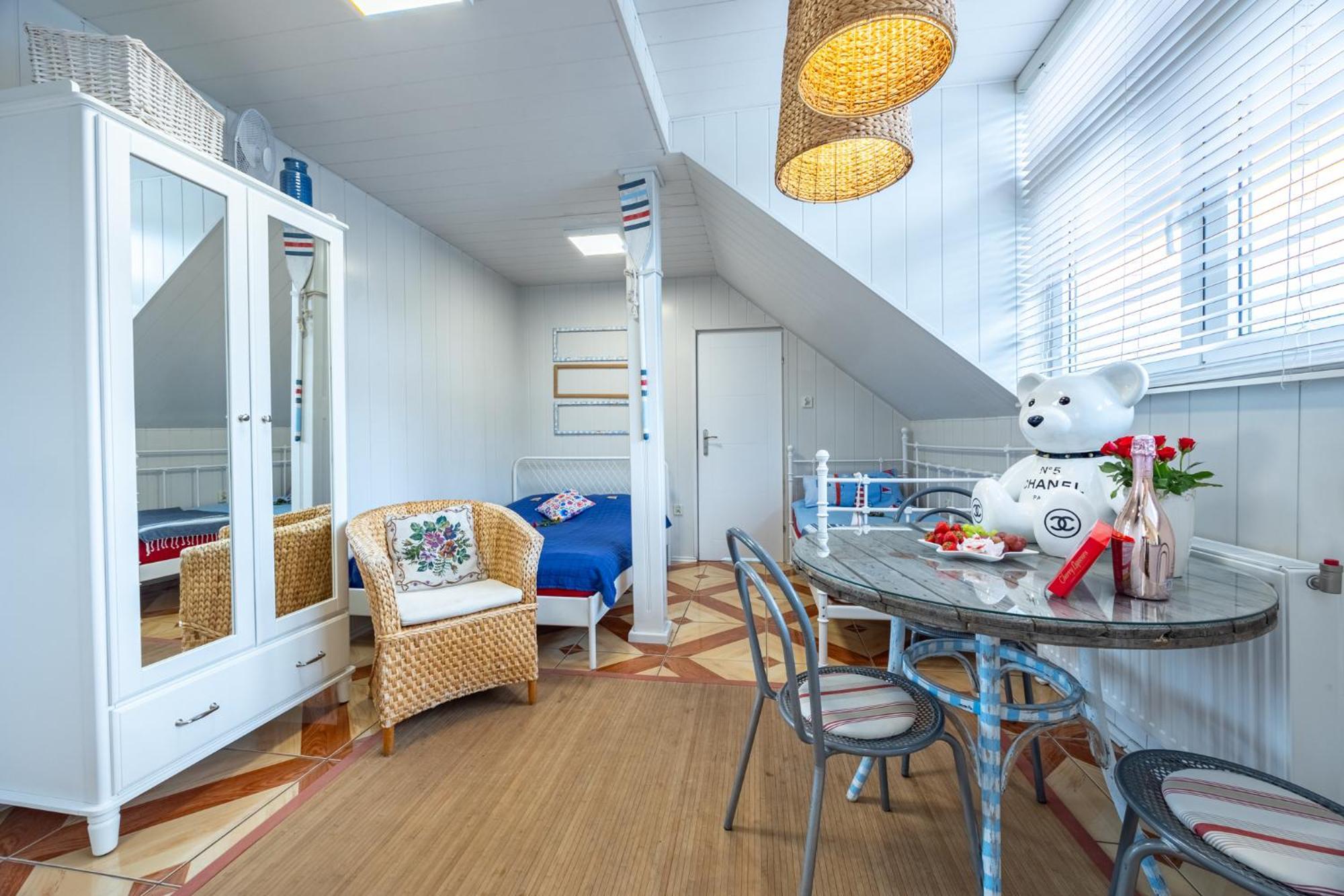 Apartamenty I Pokoje Blisko Morza Gryfa Pomorskiego 54 Мендзыздрое Экстерьер фото
