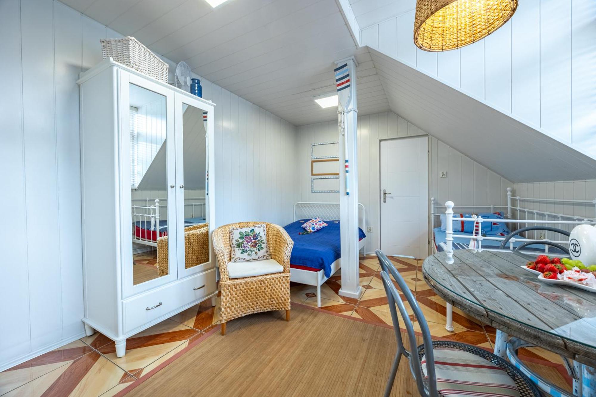 Apartamenty I Pokoje Blisko Morza Gryfa Pomorskiego 54 Мендзыздрое Экстерьер фото