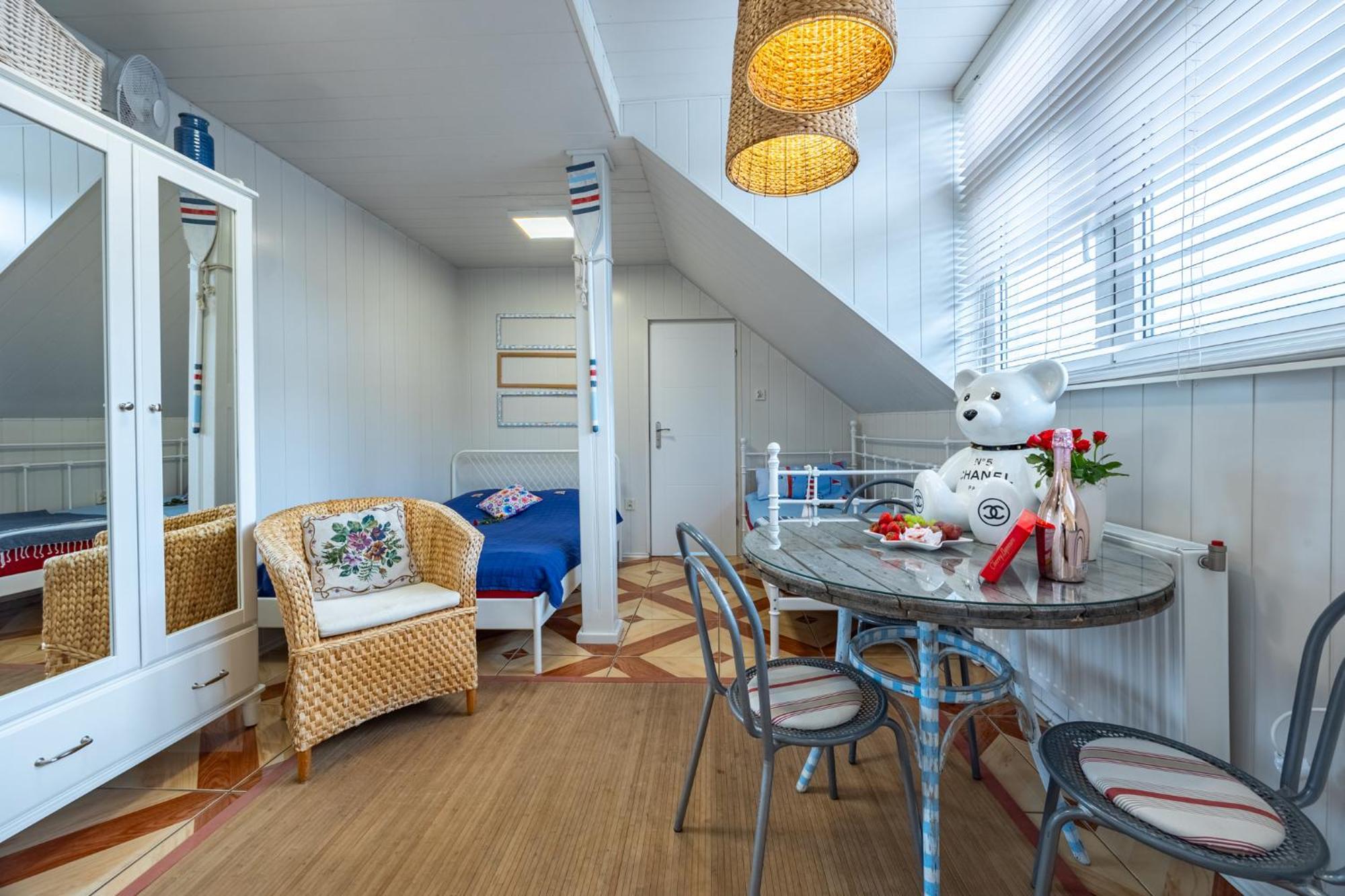 Apartamenty I Pokoje Blisko Morza Gryfa Pomorskiego 54 Мендзыздрое Экстерьер фото